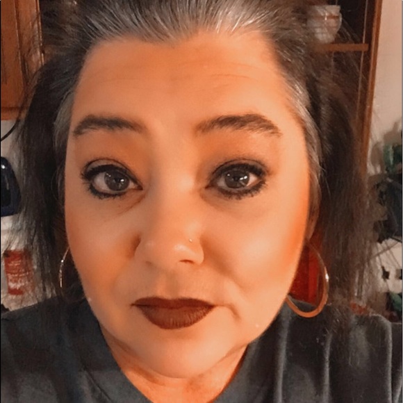 Meet your Posher, Kathryn - Picture 1 of 1